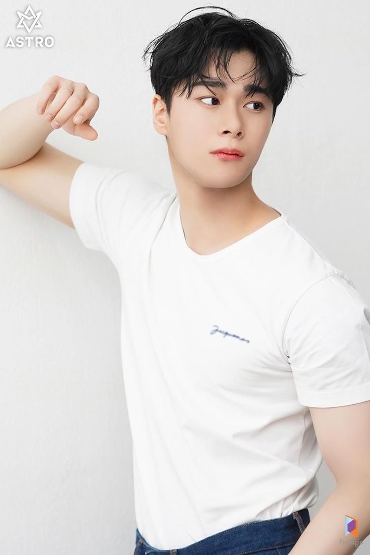 Latest photo of Moonbin (ASTRO)