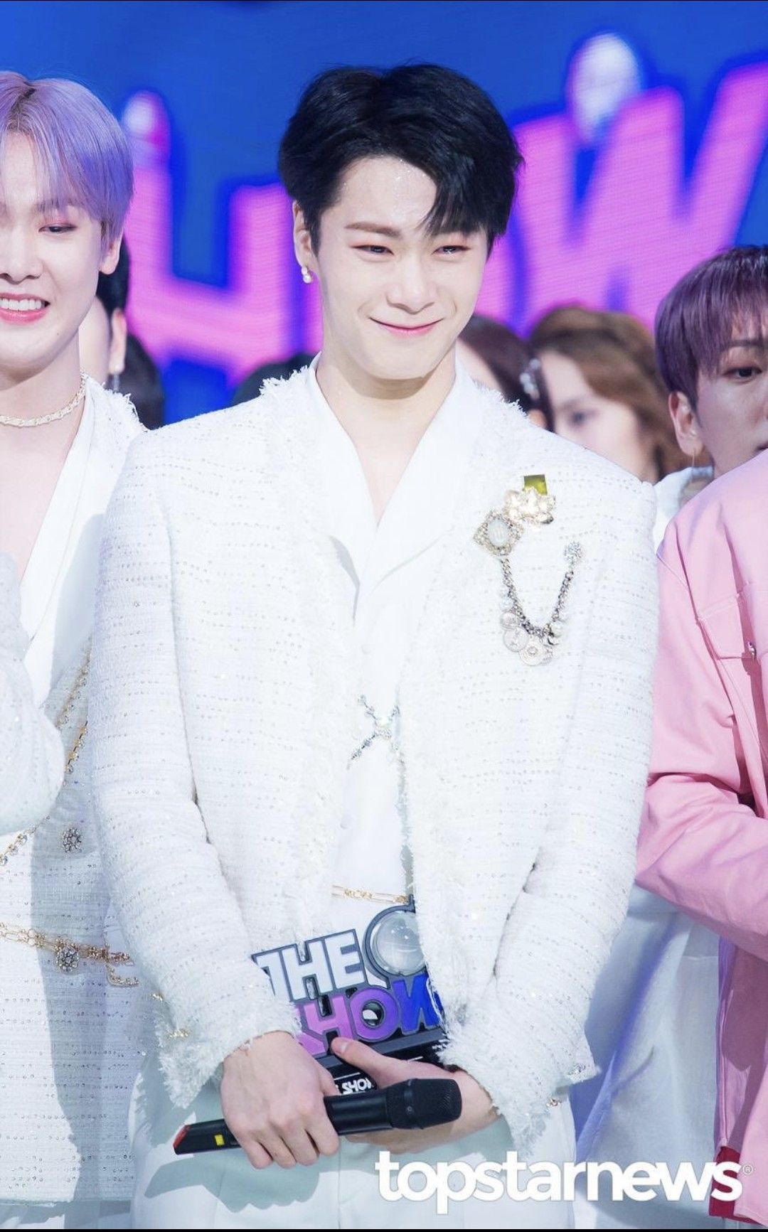 Latest photo of Moonbin (ASTRO)