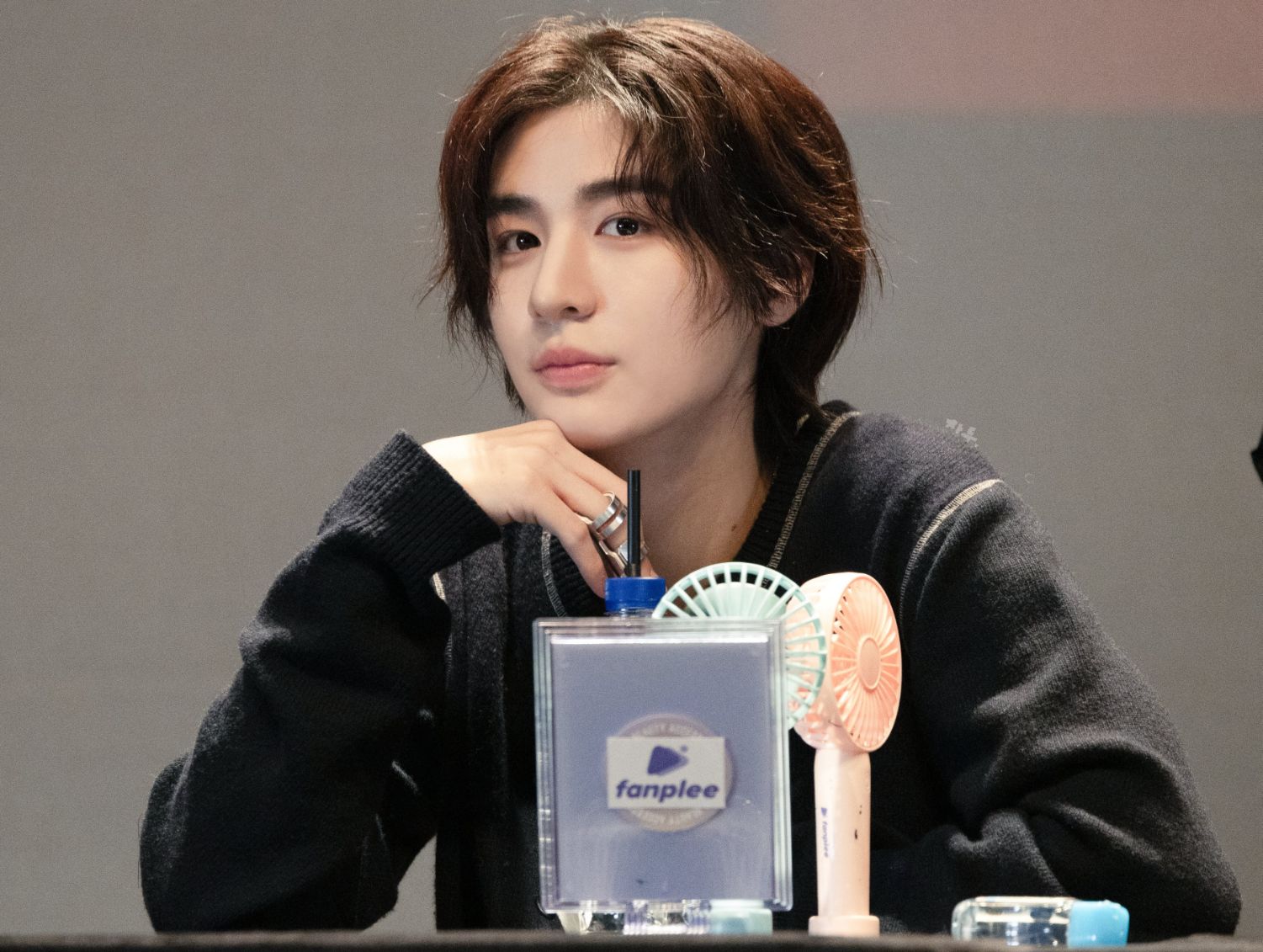 Behind-the-scenes cut of Leehan (BOYNEXTDOOR)