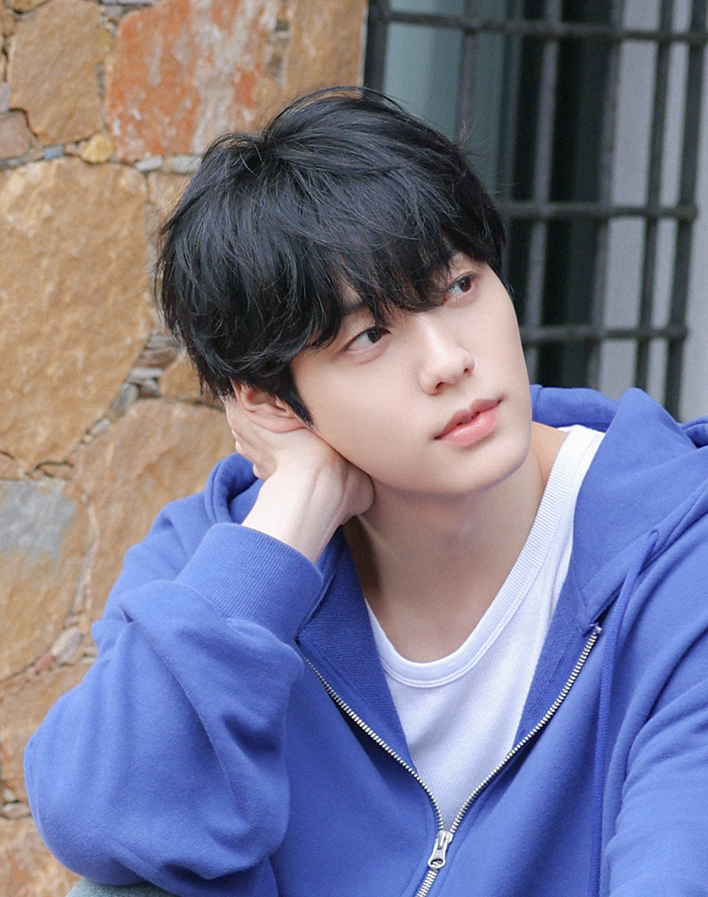 Behind-the-scenes cut of Soobin (TOMORROW X TOGETHER)