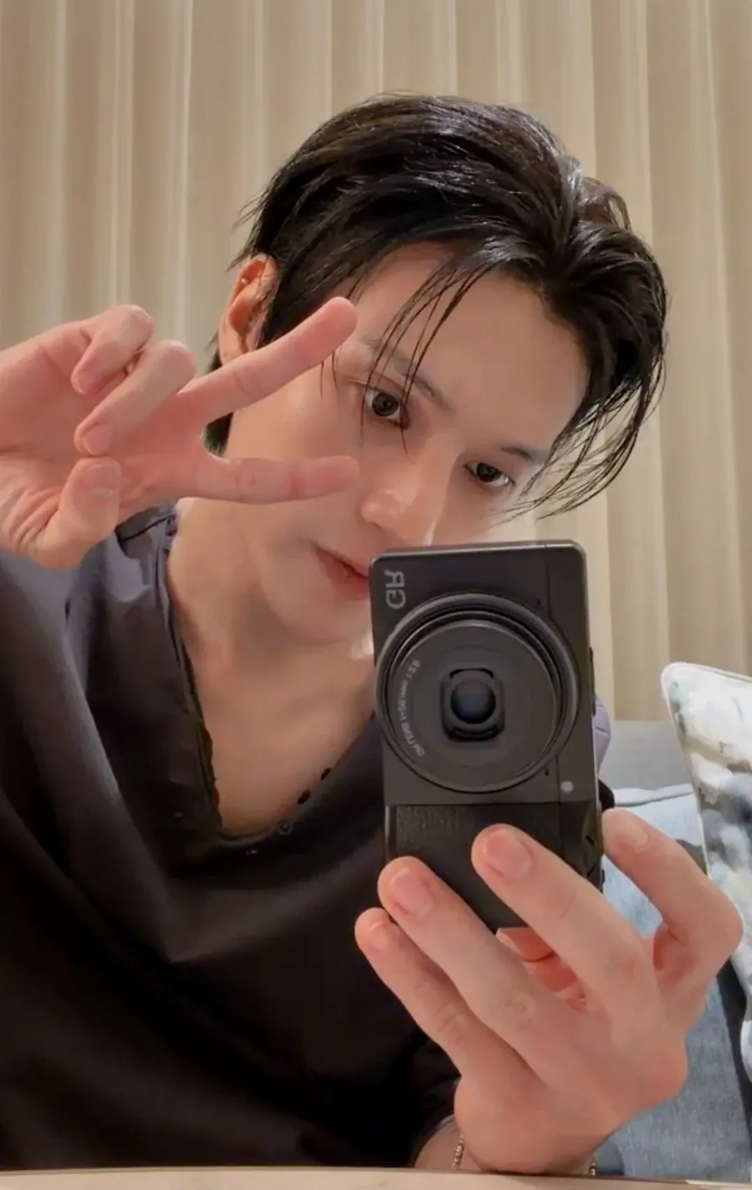 우영 (에이티즈)의 비하인드 컷