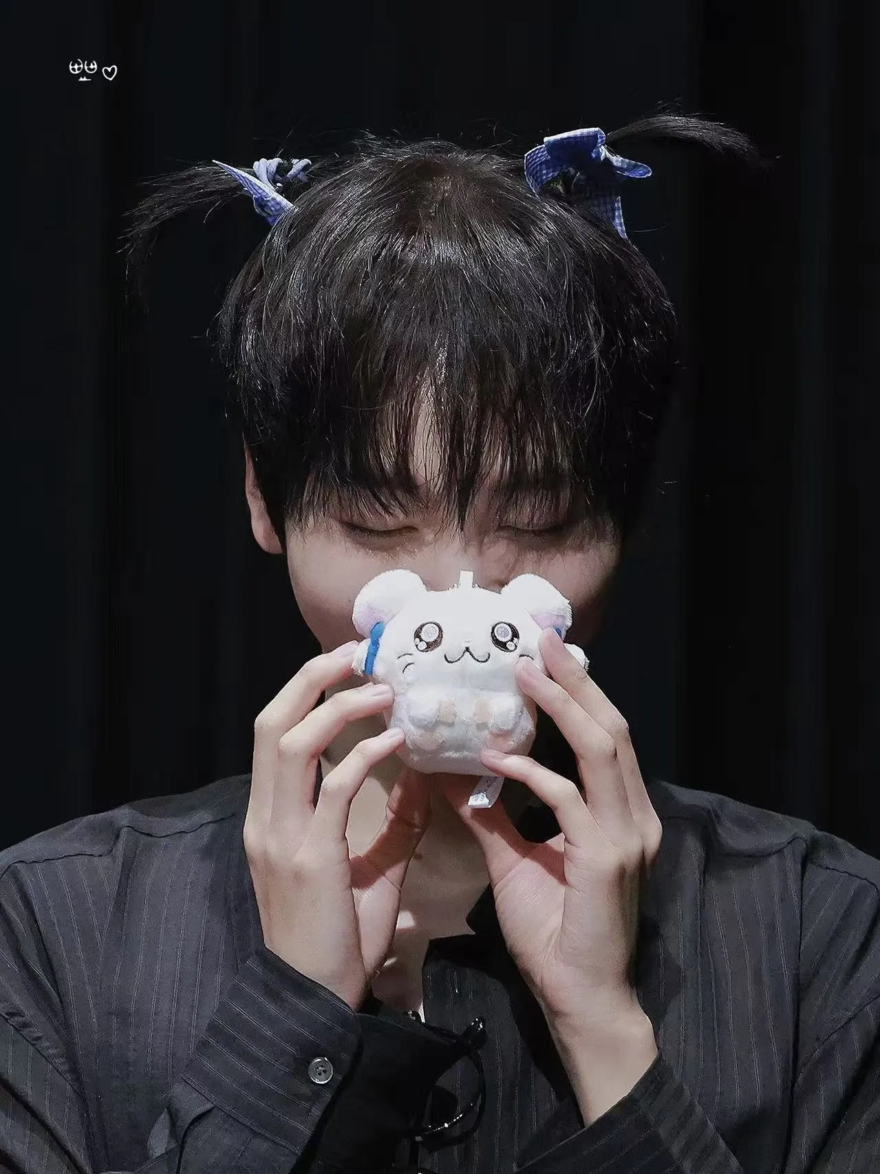 Latest photo of Hyeongjun (CRAVITY)