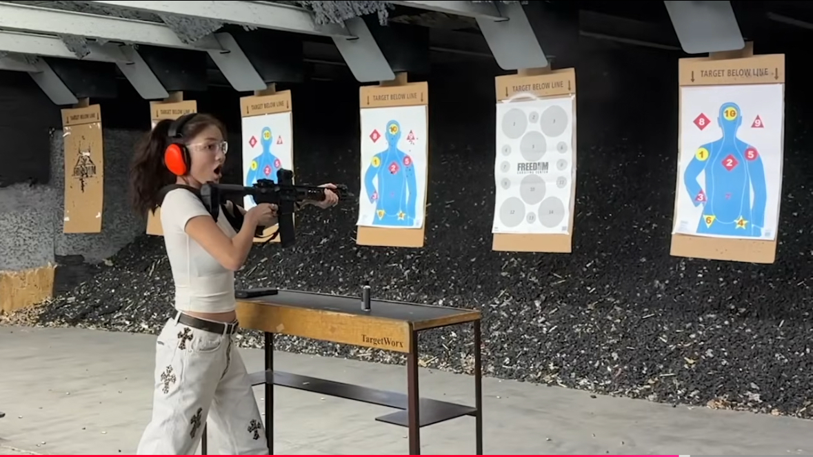 Behind-the-scenes cut of Jihyo (TWICE)