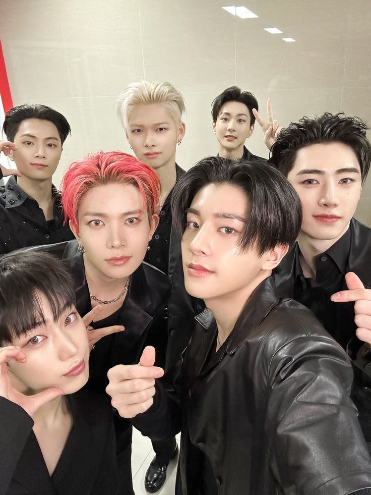 ENHYPEN的最新活動照片