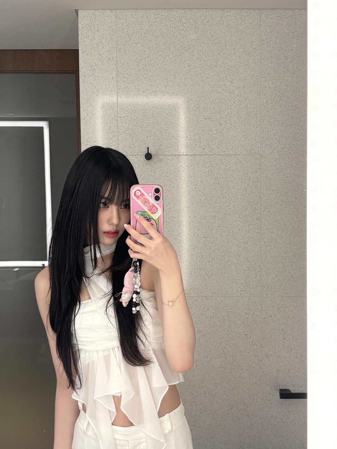 奈良井胡々 (izna)的最新活動照片