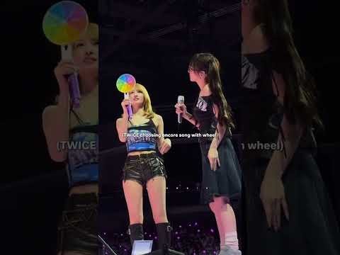 모모 (TWICE)의 최신 사진