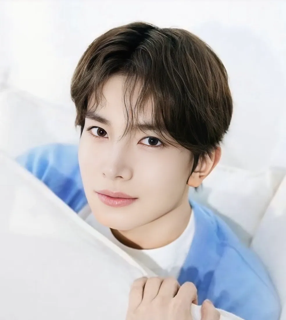 에반 최근 활동샷