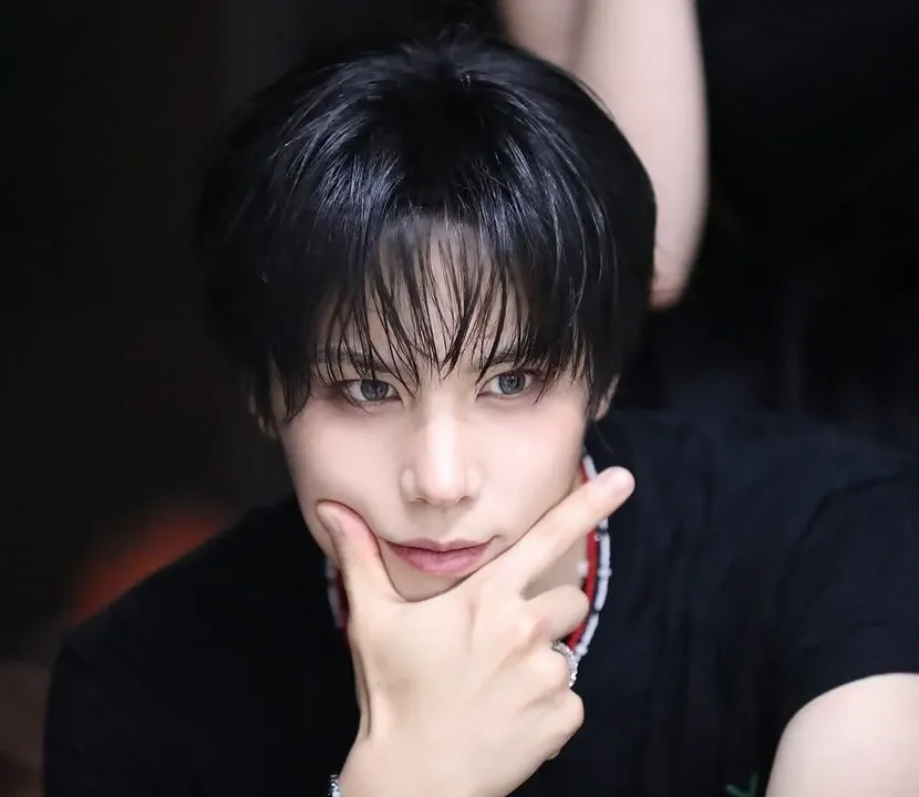 Today’s hot picks from the 라키 community