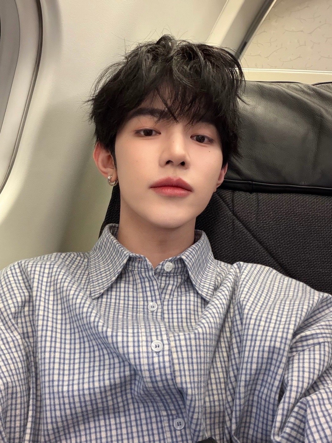 Behind-the-scenes cut of Zhang Hao (ZEROBASEONE)