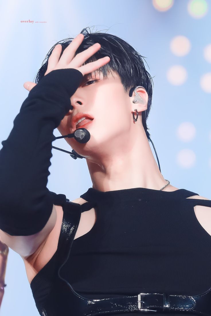 A moment captured by Moonbin (ASTRO)'s fan