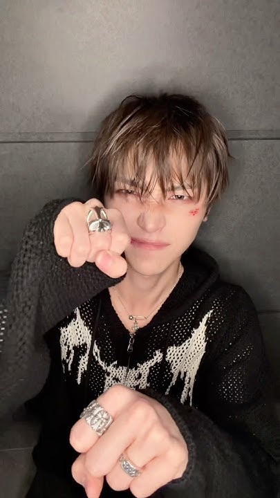 A heartfelt wallpaper shared by Nicholas (&TEAM)'s fans