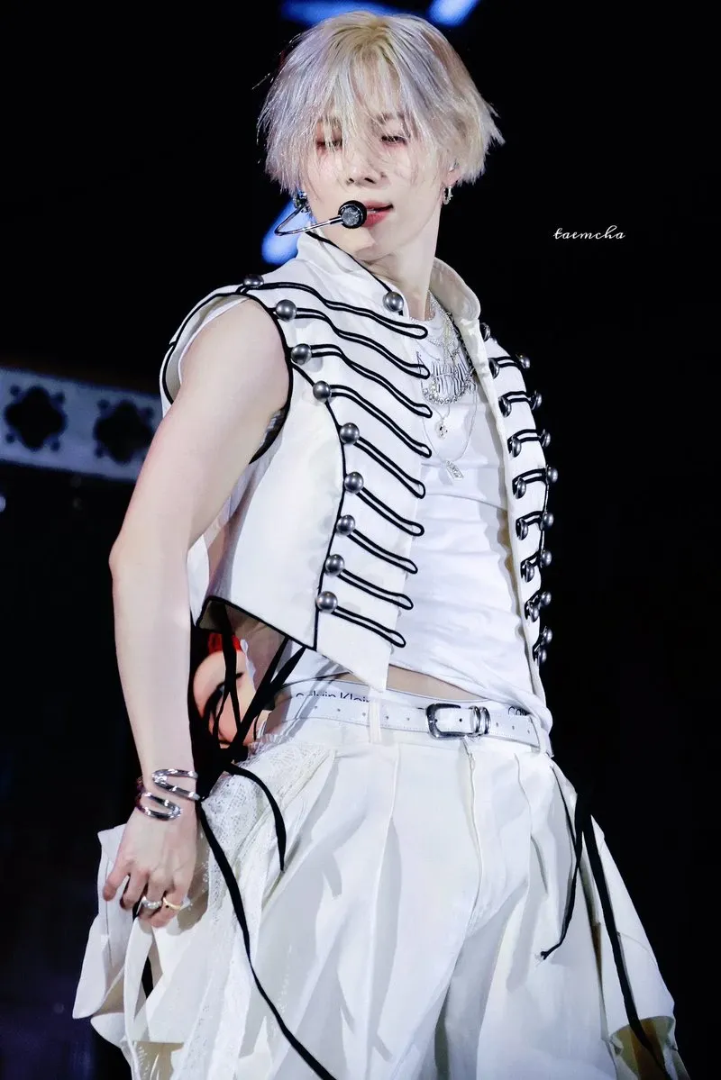 Latest photo of Taemin (SHINee)