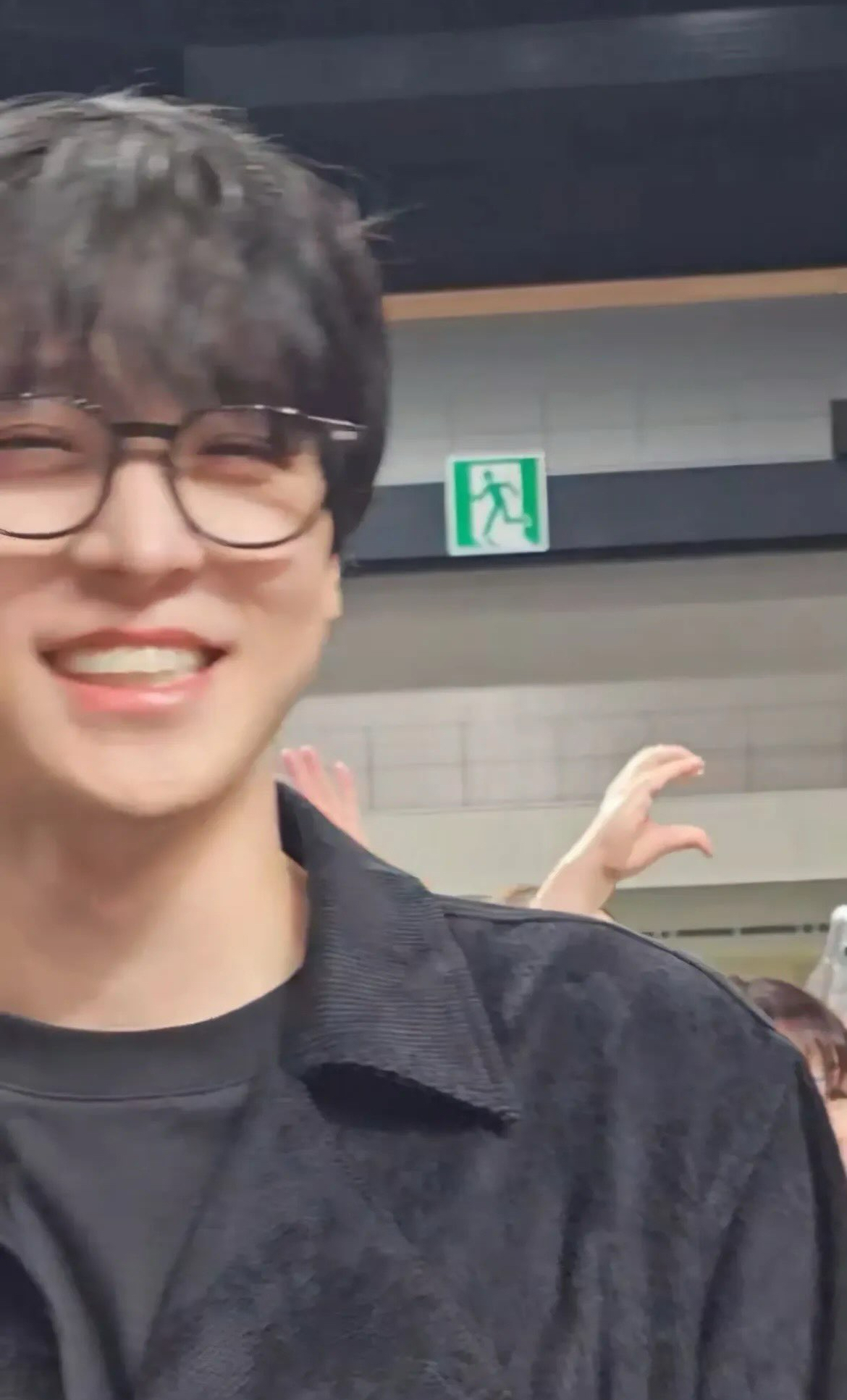 Behind-the-scenes cut of Yunho (ATEEZ)