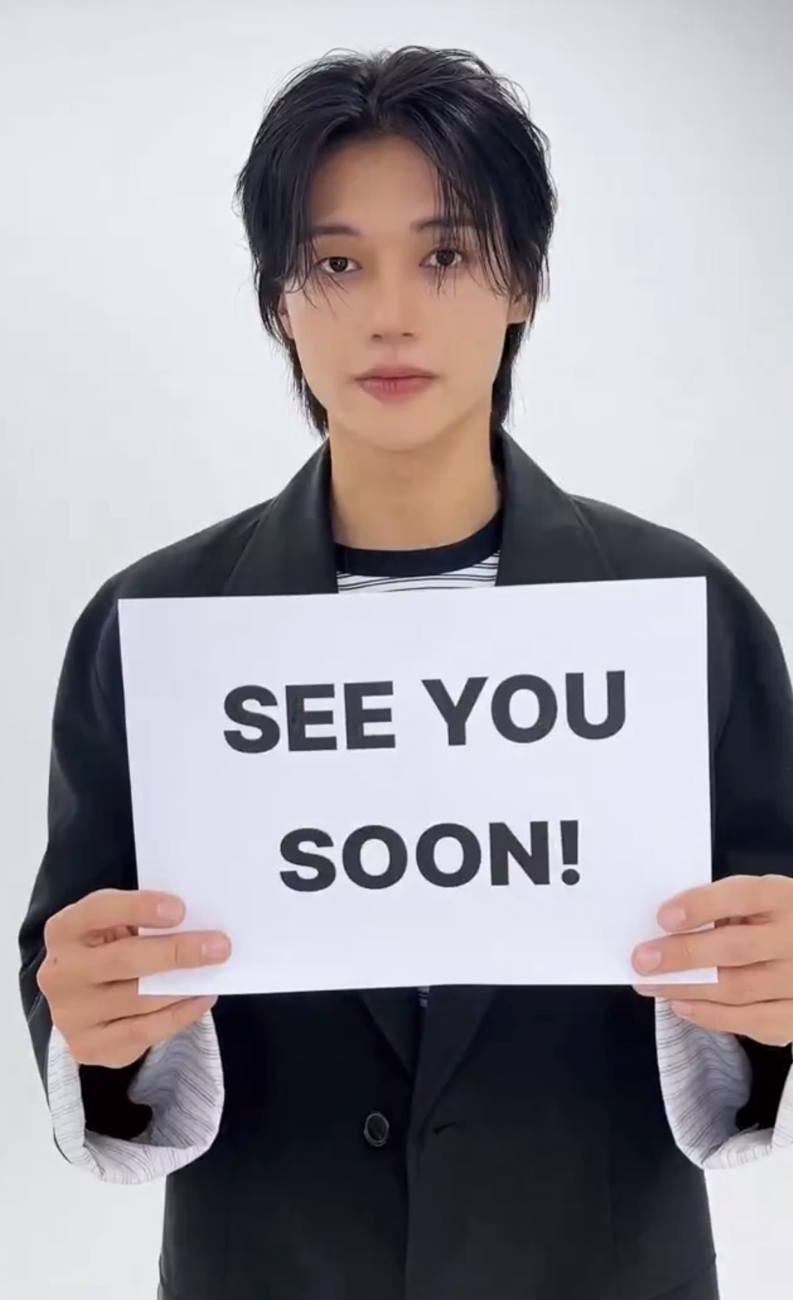 Recent activity shot of Wooyoung (ATEEZ)