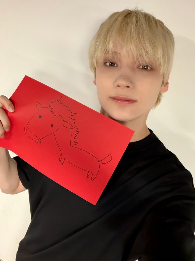 Latest photo of HueningKai (TOMORROW X TOGETHER)