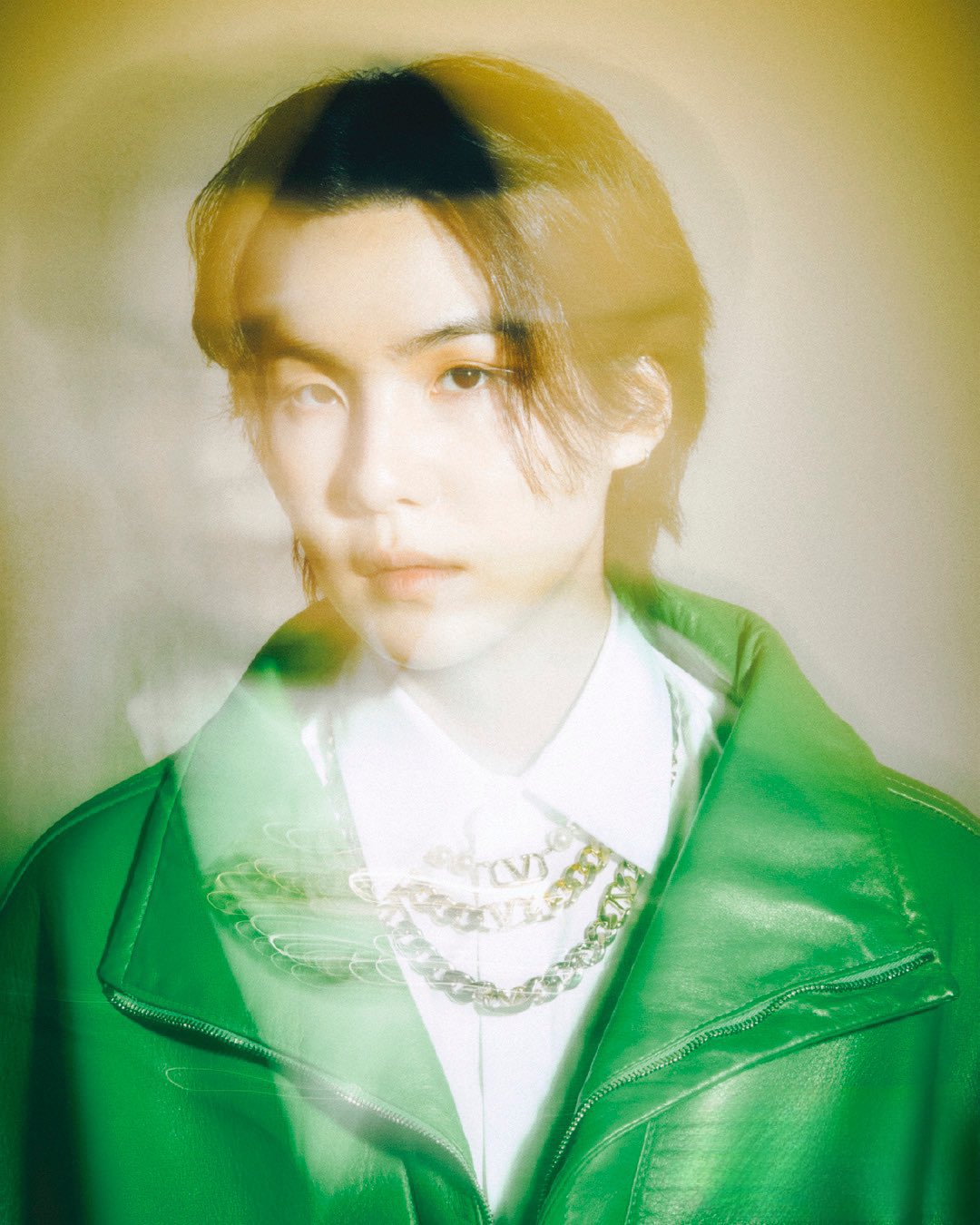 Foto aktivitas terbaru SUGA (BTS)