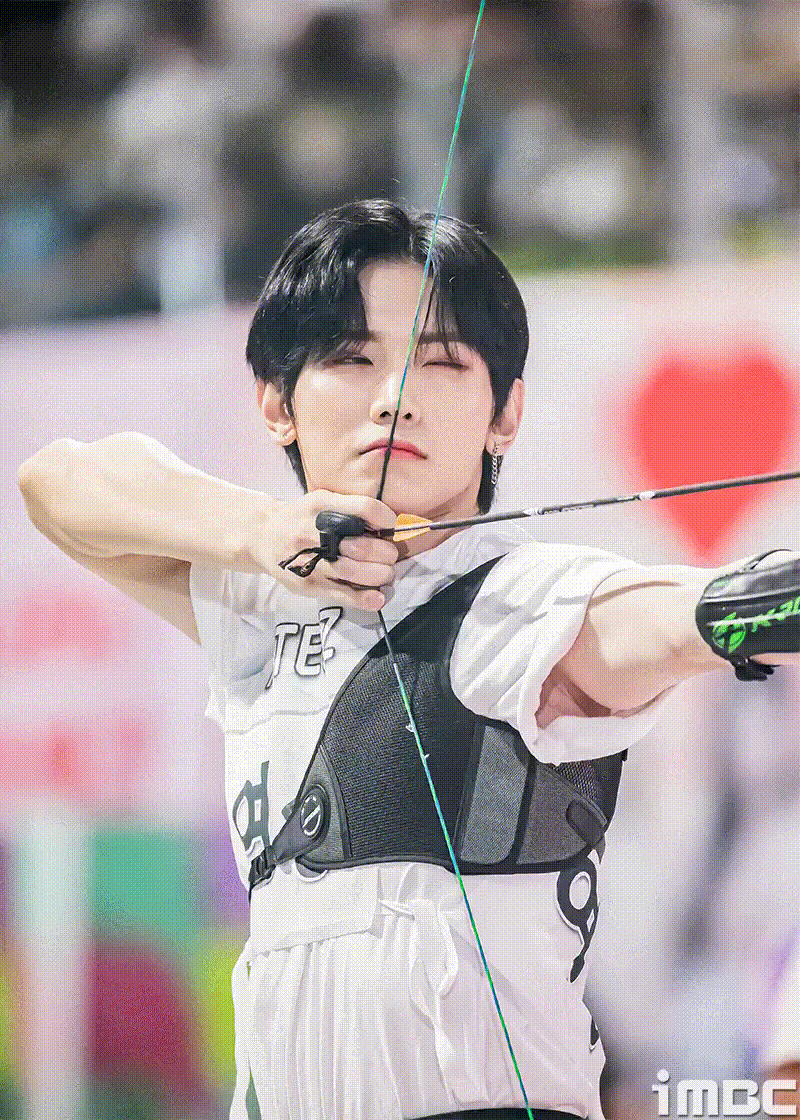 ATEEZ的最新活動照片