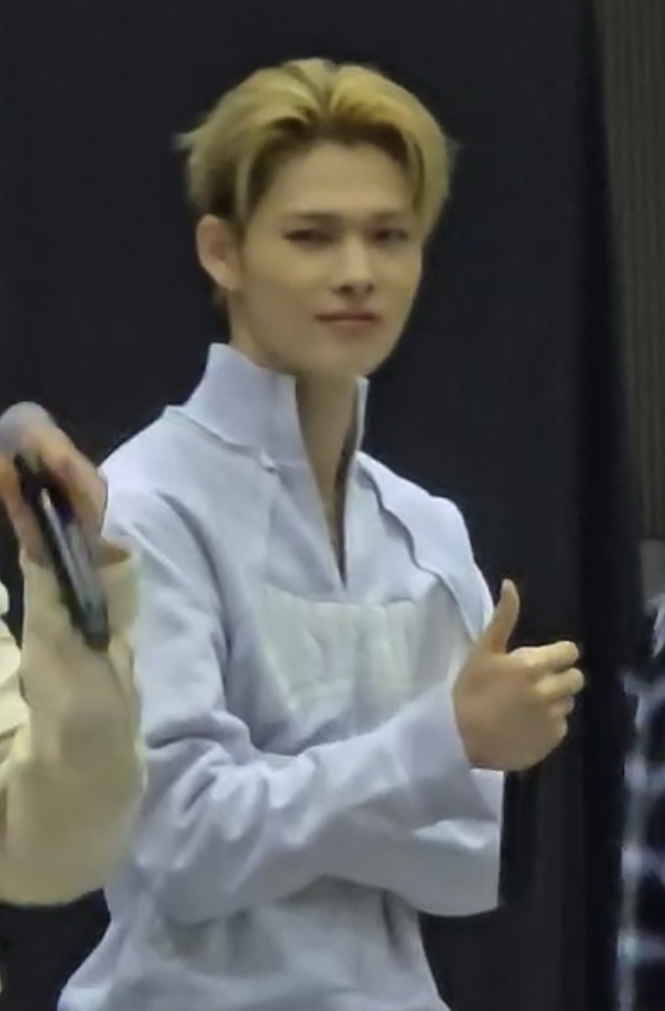 Behind-the-scenes cut of NI-KI (ENHYPEN)