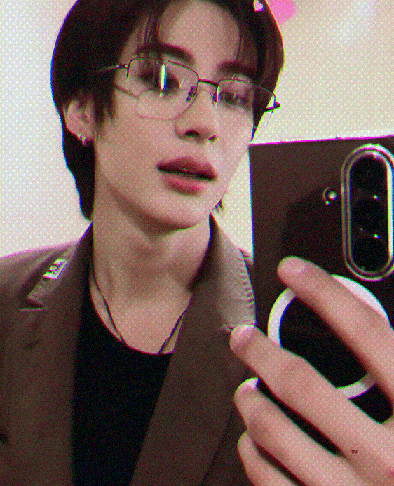 Behind-the-scenes cut of Anton (RIIZE)