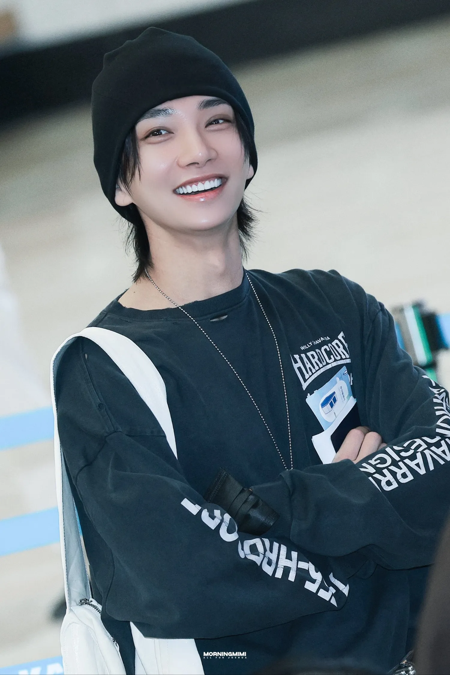 Latest photo of Joshua (SEVENTEEN)