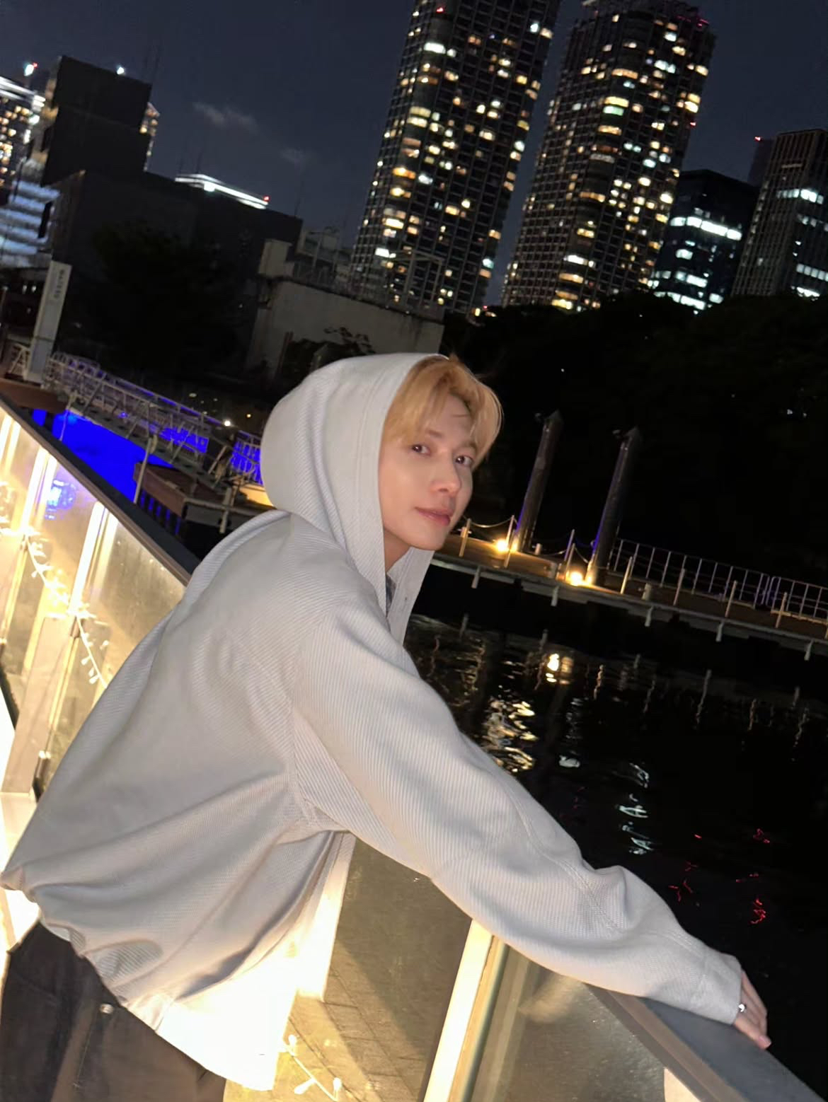 태현 (투모로우바이투게더)의 비하인드 컷