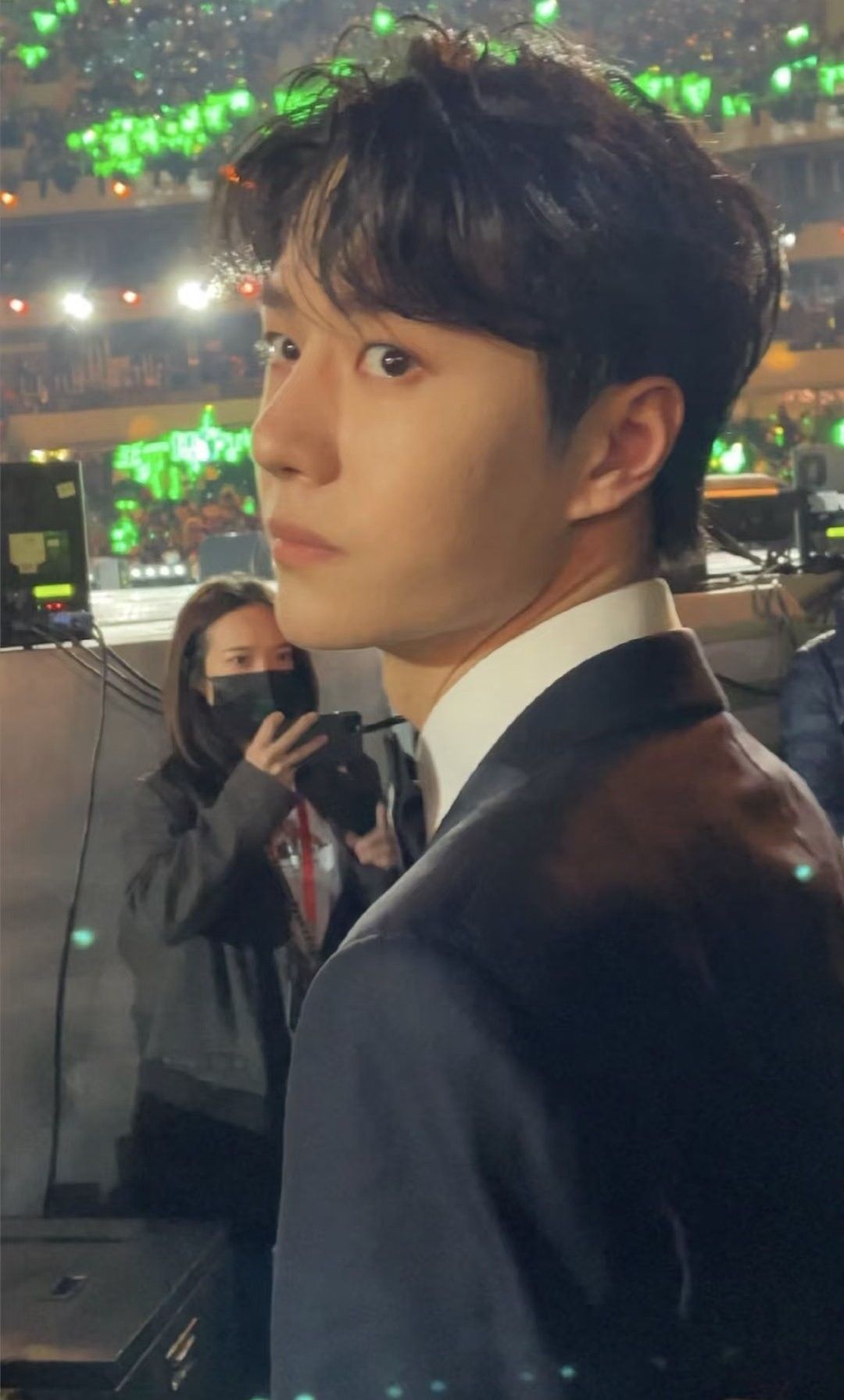 Behind-the-scenes cut of Wang Yibo