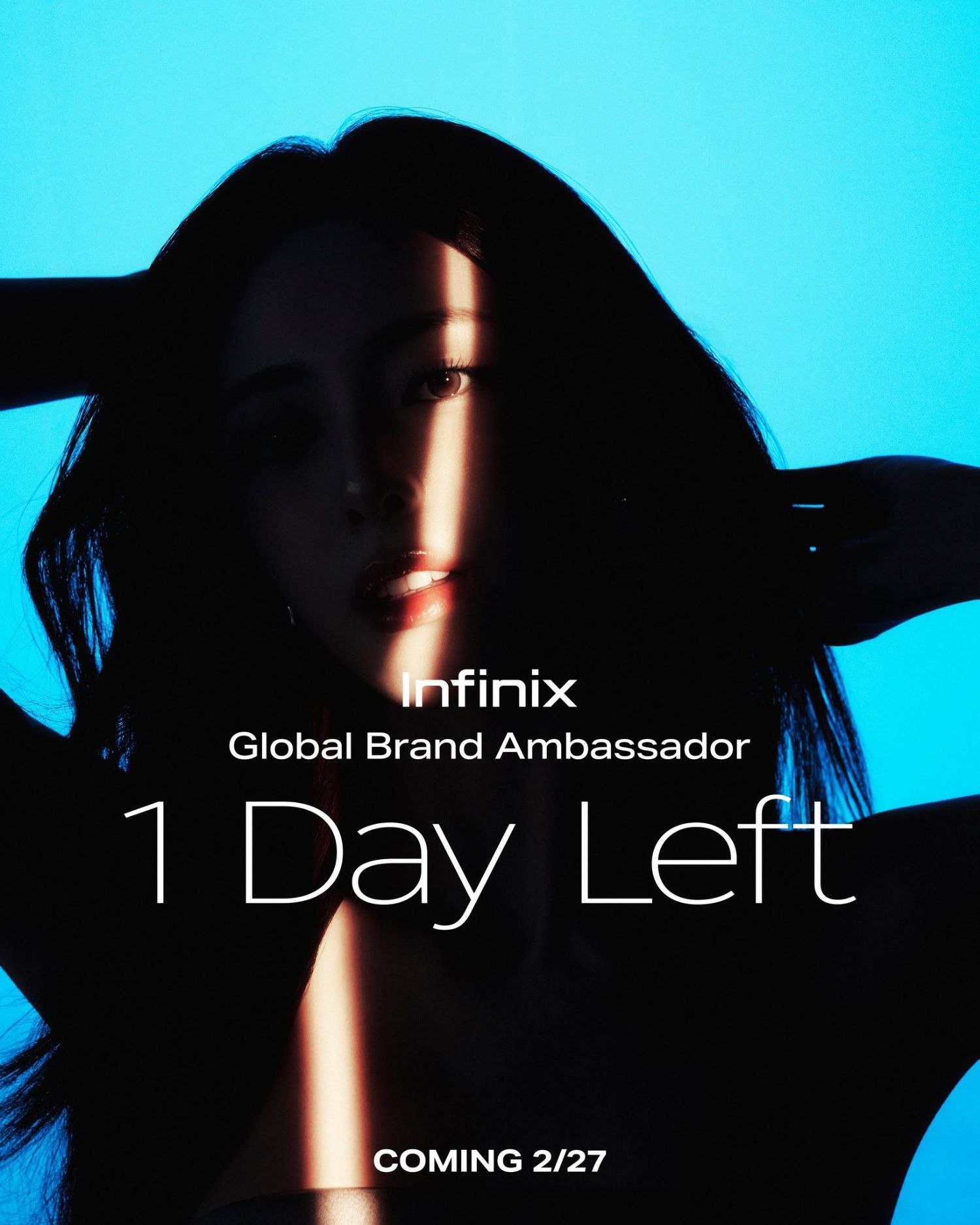 Recent activity shot of Yuna (ITZY)