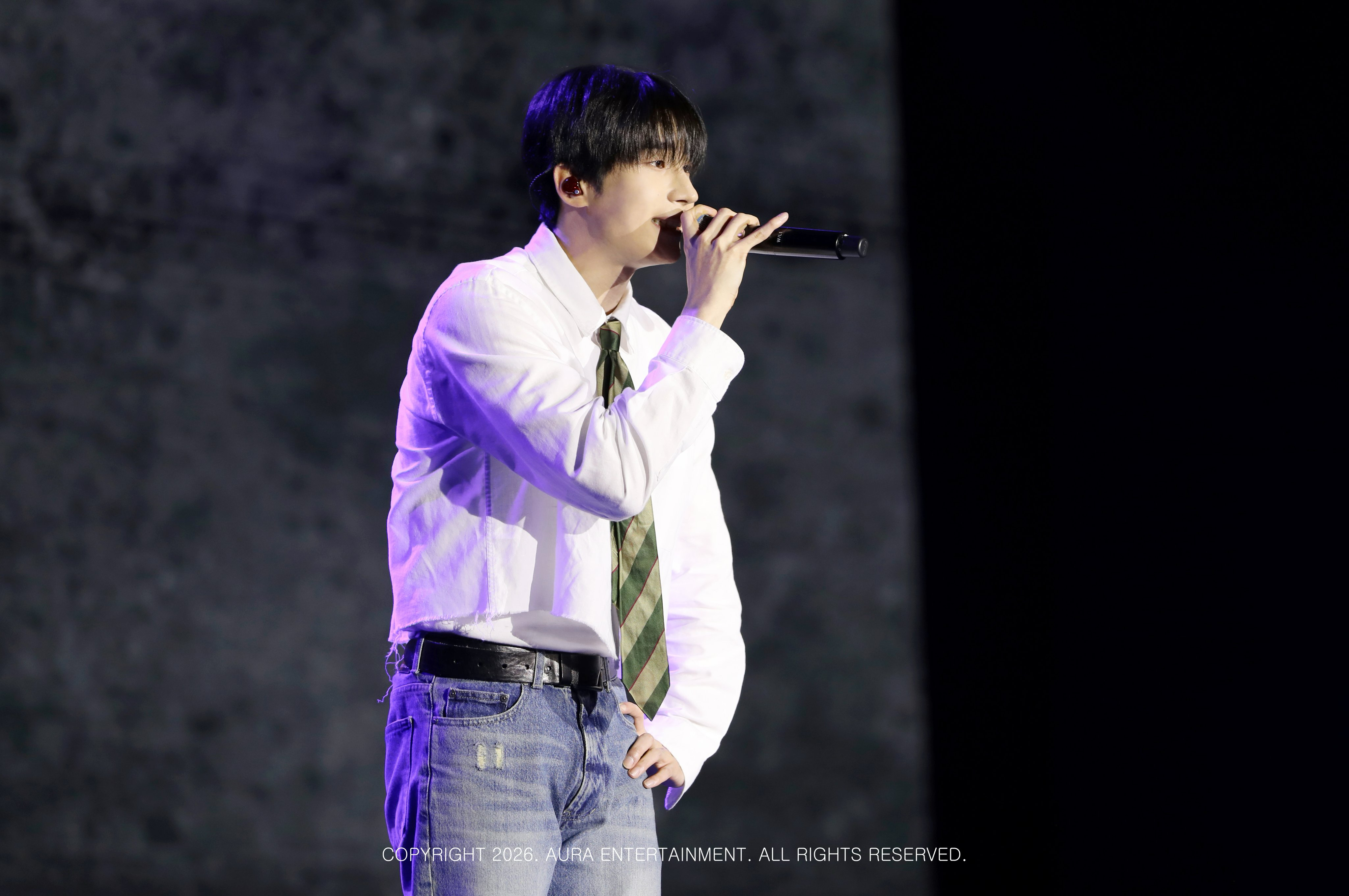 Recent activity shot of Han Seungwoo