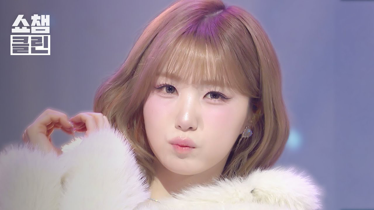 A moment captured by SAY MY NAME's fan