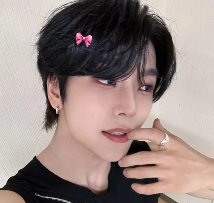 Latest photo of He Xinlong (ALPHA DRIVE ONE)