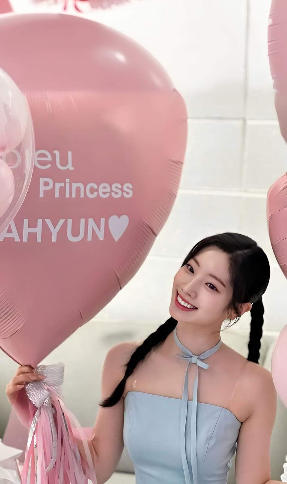 A moment captured by Dahyun (TWICE)'s fan