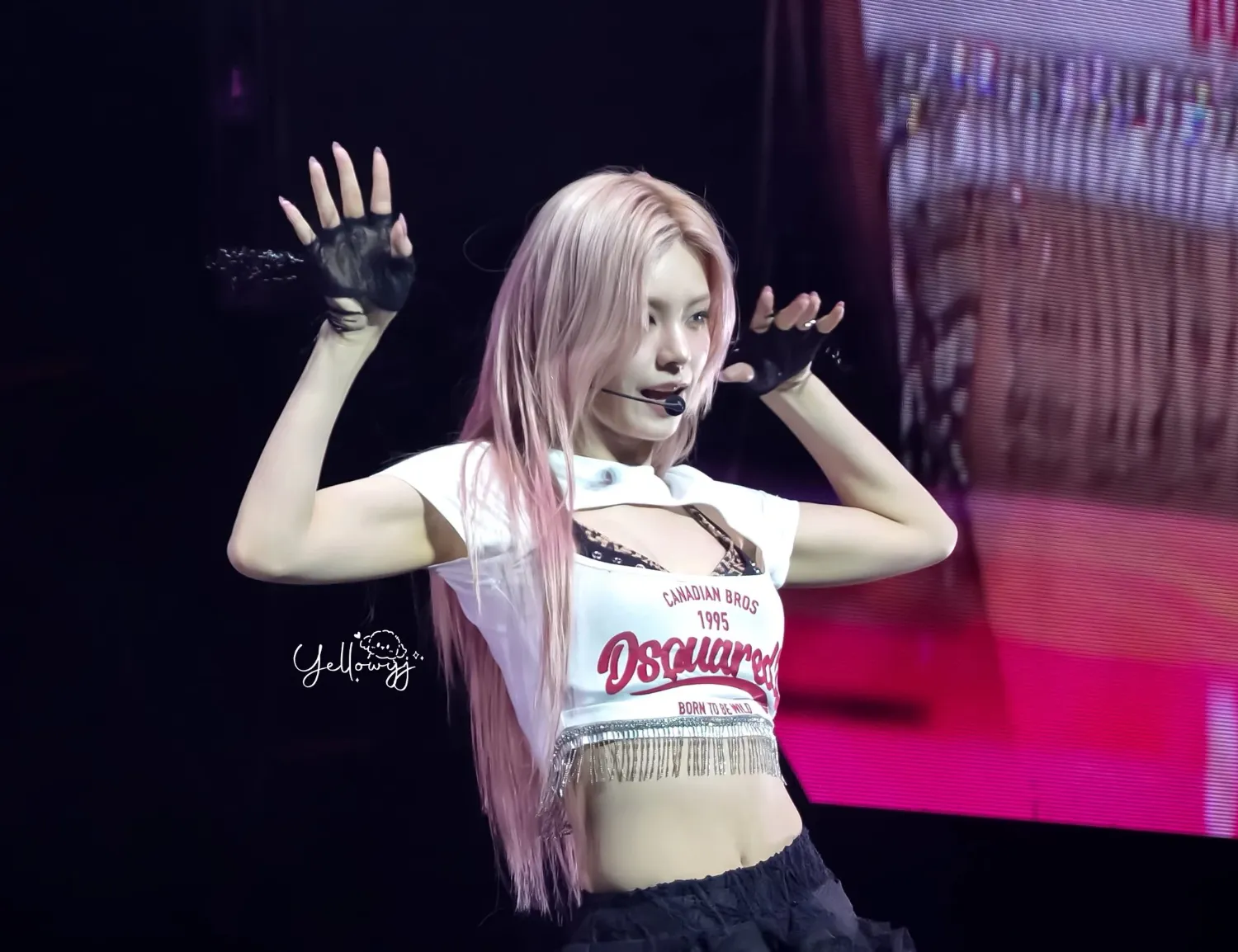 Latest photo of Yeji (ITZY)