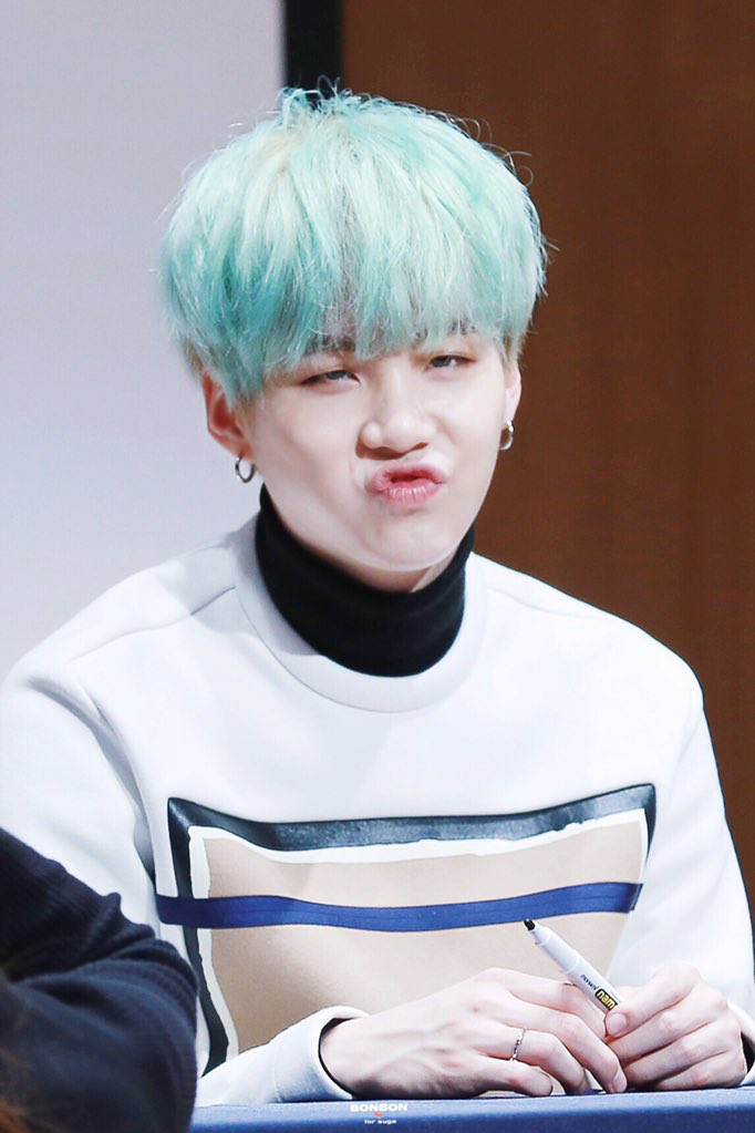 Behind-the-scenes cut of SUGA (BTS)