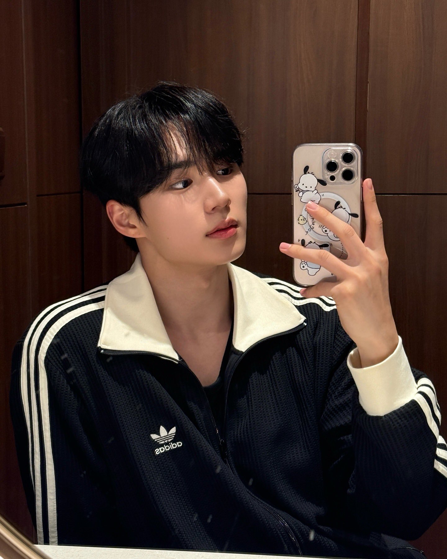 Recent activity shot of Kim Junseo (ALPHA DRIVE ONE)