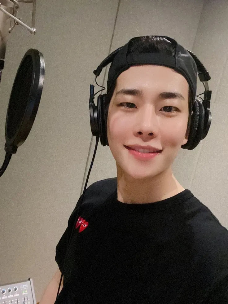 Recent activity shot of MJ (ASTRO)