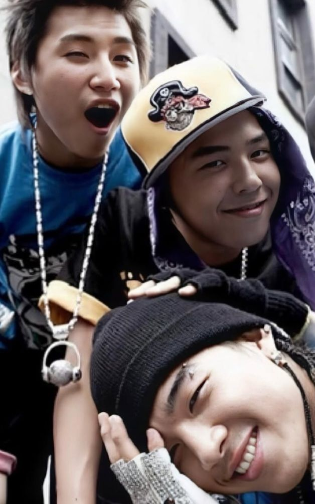 Latest photo of BIGBANG