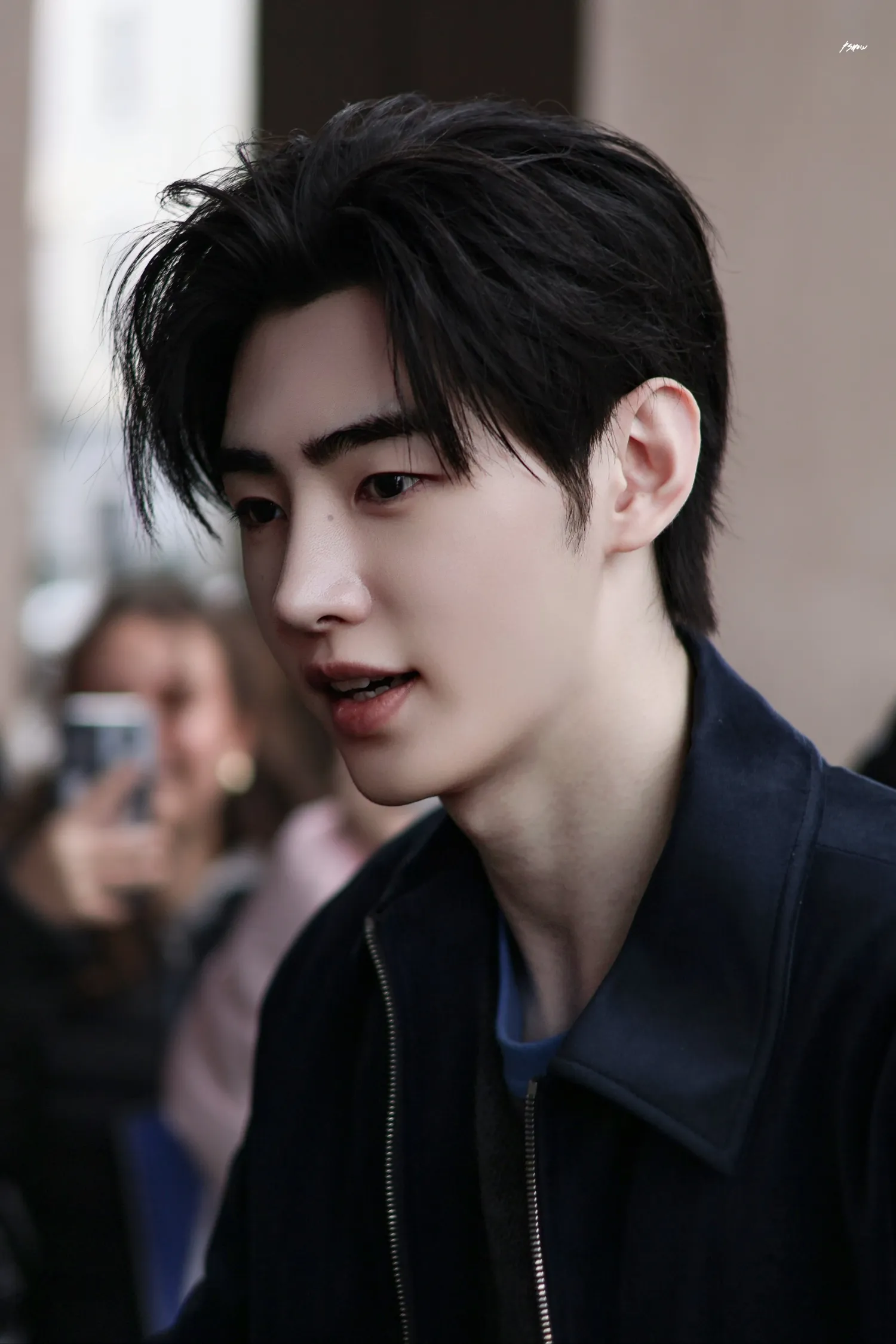 Recent activity shot of Sunghoon (ENHYPEN)