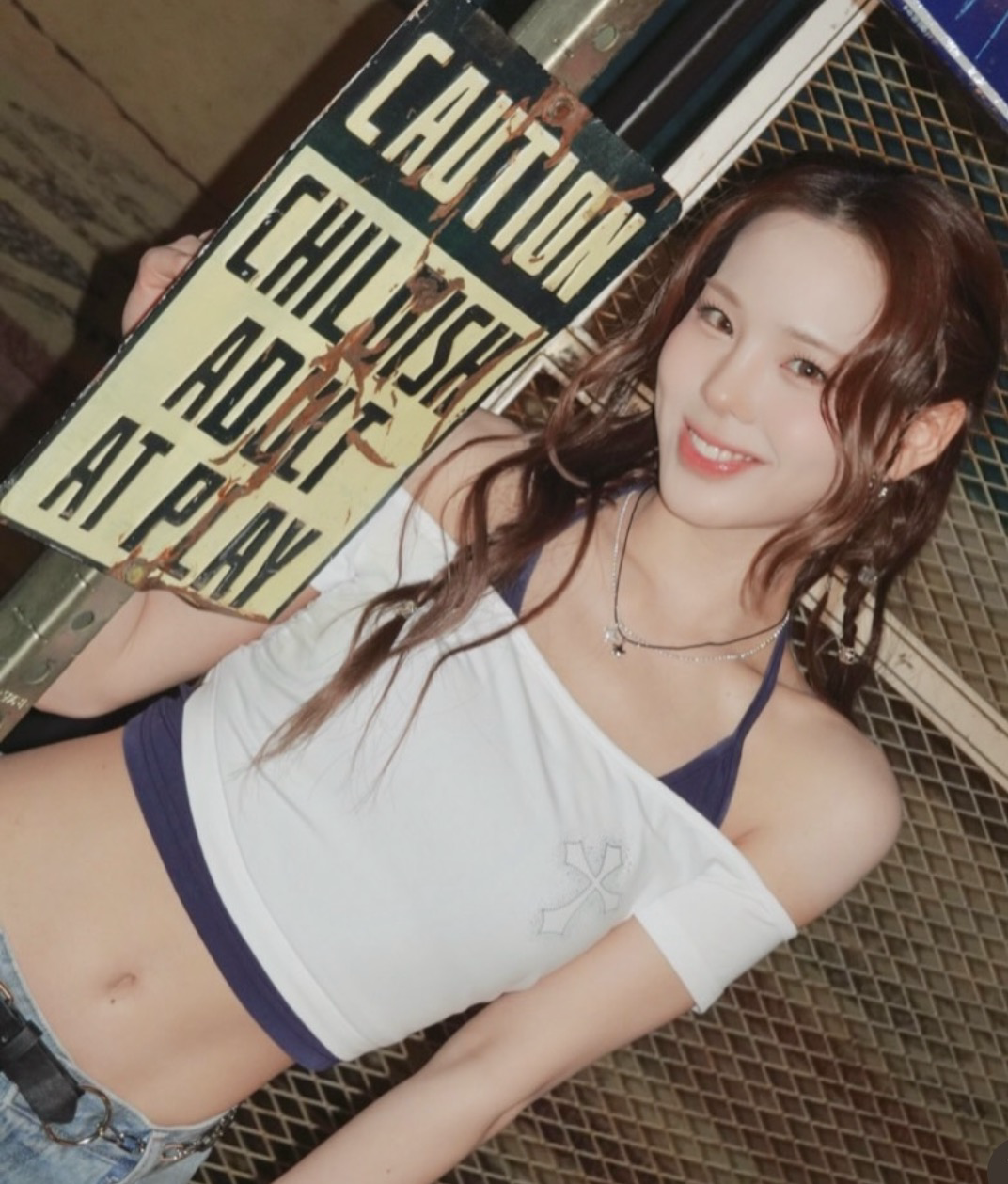 A moment captured by Mako (NiziU)'s fan