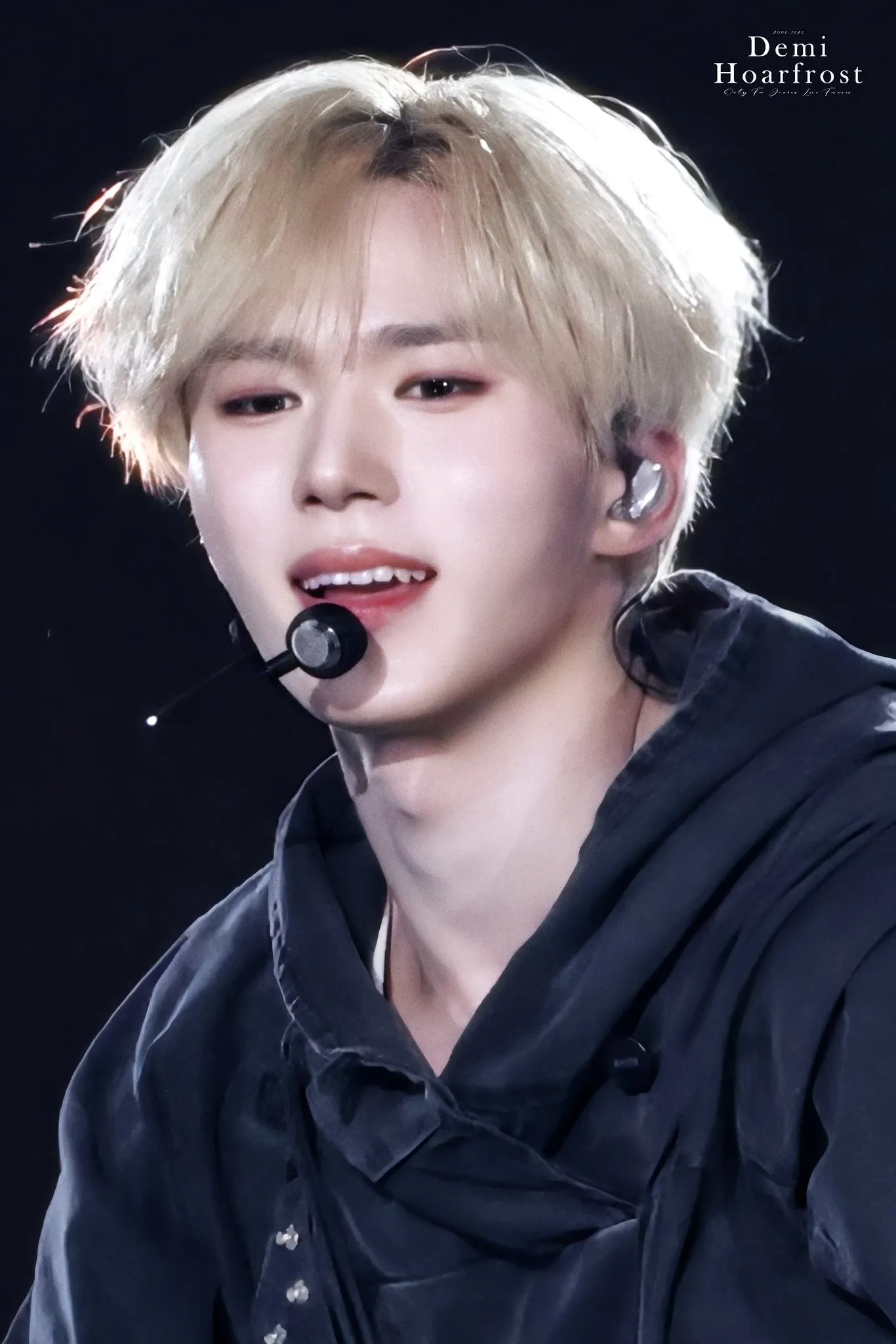 Behind-the-scenes cut of Kim Junseo (ALPHA DRIVE ONE)