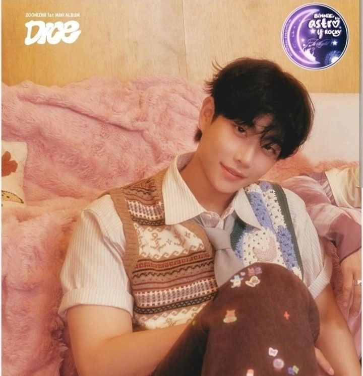 Latest photo of MJ (ASTRO)