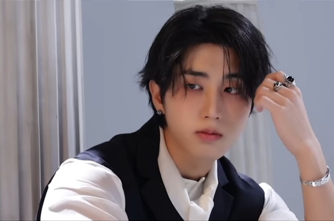 Latest photo of HAN (Stray Kids)