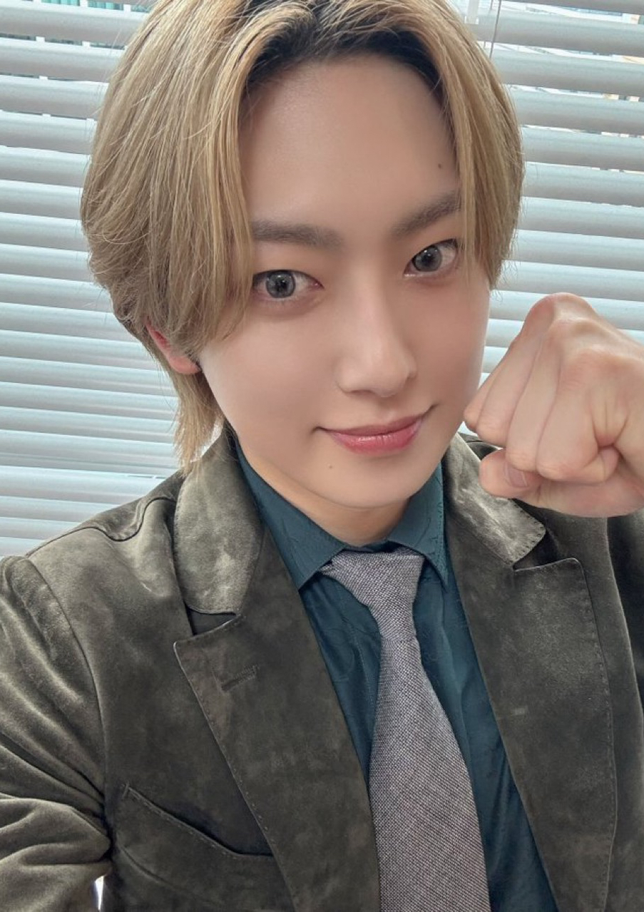 Recent activity shot of Fuma (&TEAM)