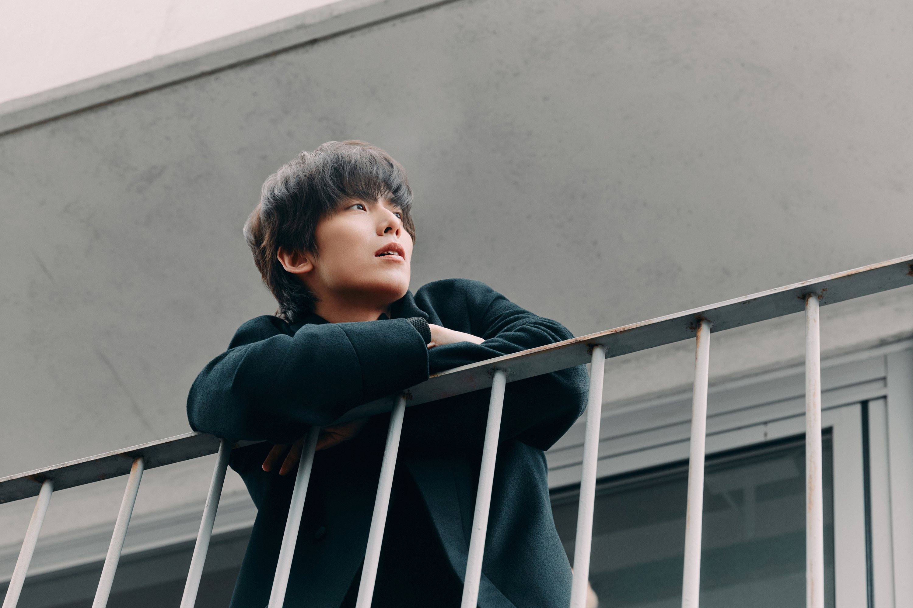 Behind-the-scenes cut of Hwiyoung (SF9)