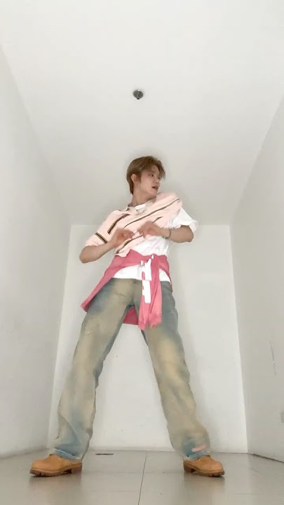 Recent activity shot of Yeonjun (TOMORROW X TOGETHER)