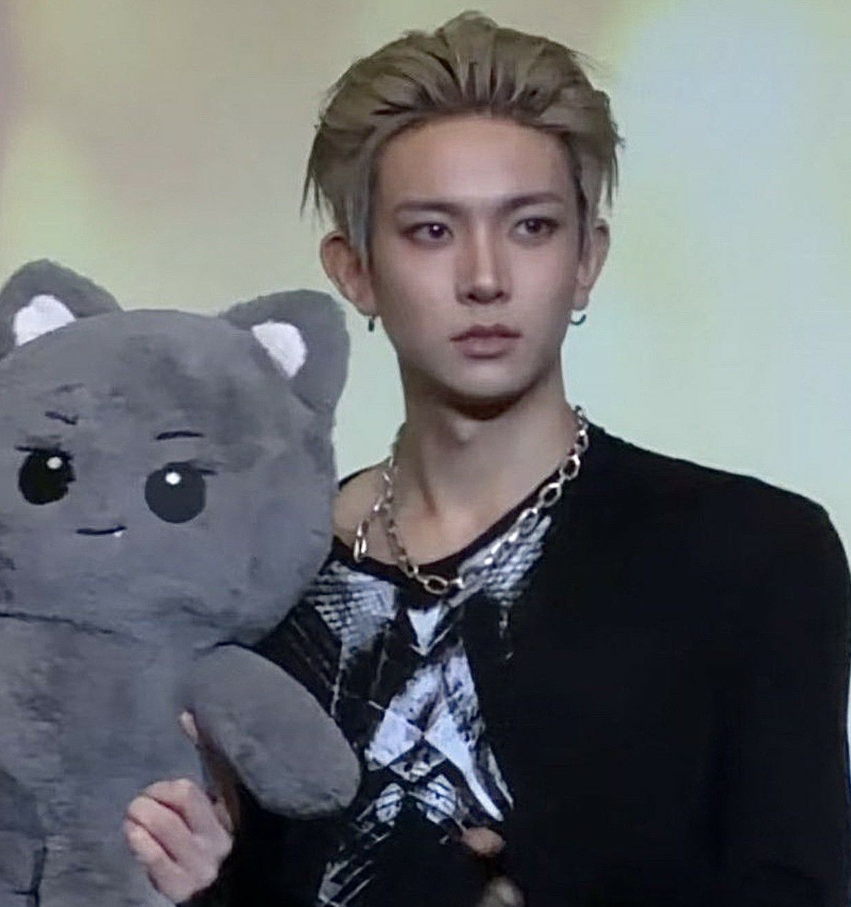 Behind-the-scenes cut of Heeseung (ENHYPEN)