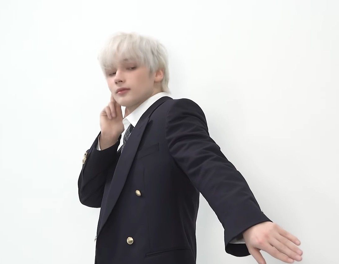 휴닝카이 (투모로우바이투게더) 최근 활동샷