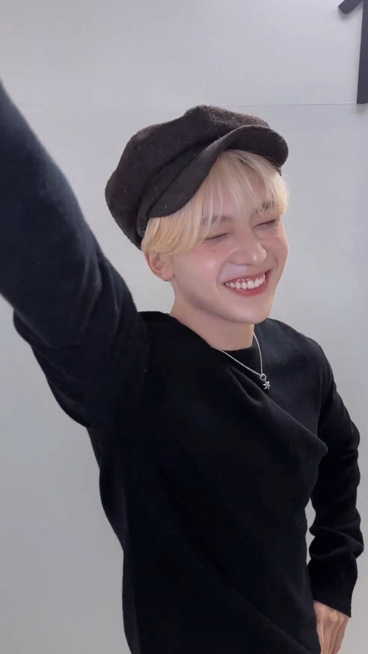 The most beloved wallpaper among Seok Matthew (ZEROBASEONE)'s fans