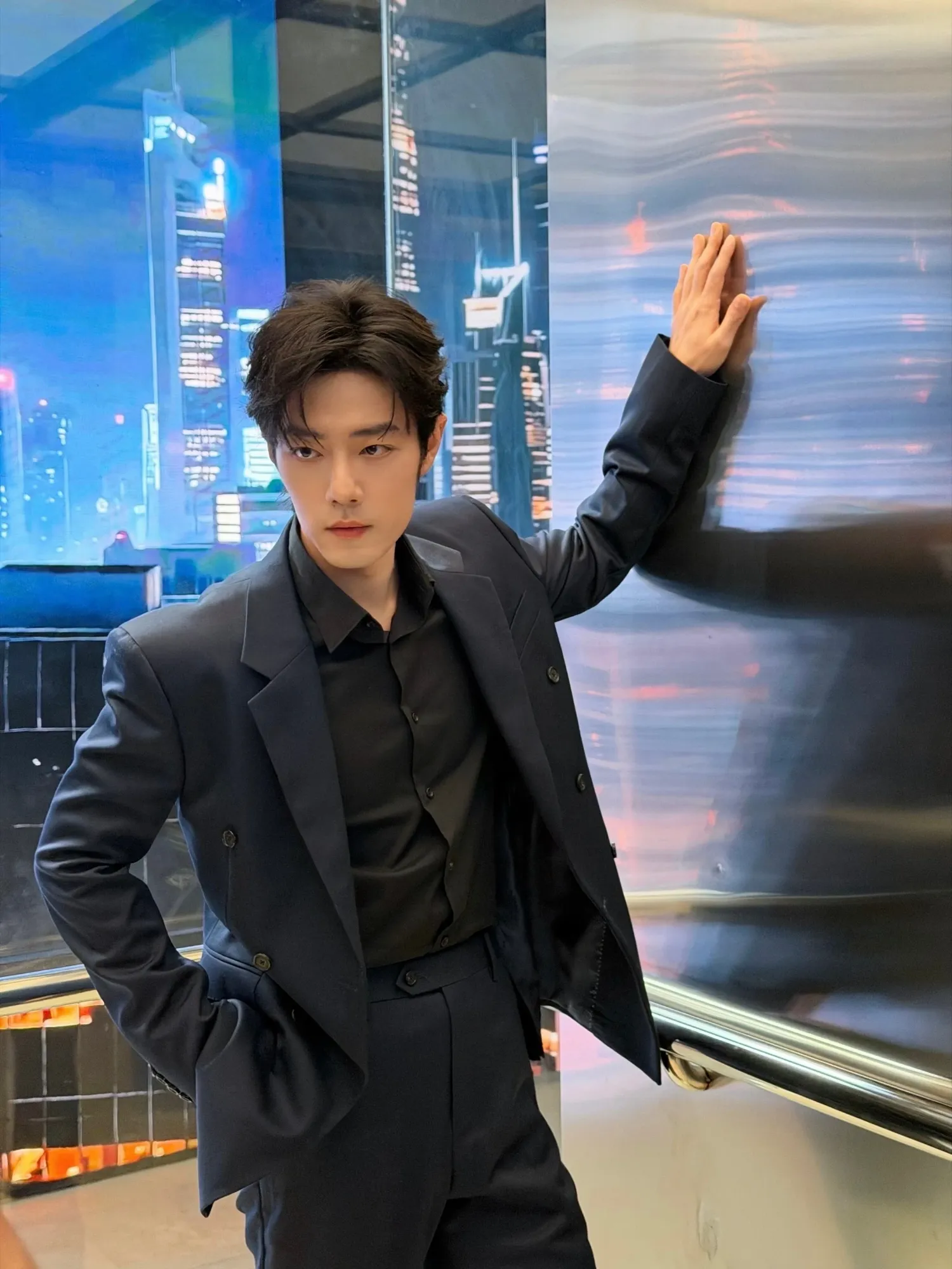 Behind-the-scenes cut of Xiao Zhan