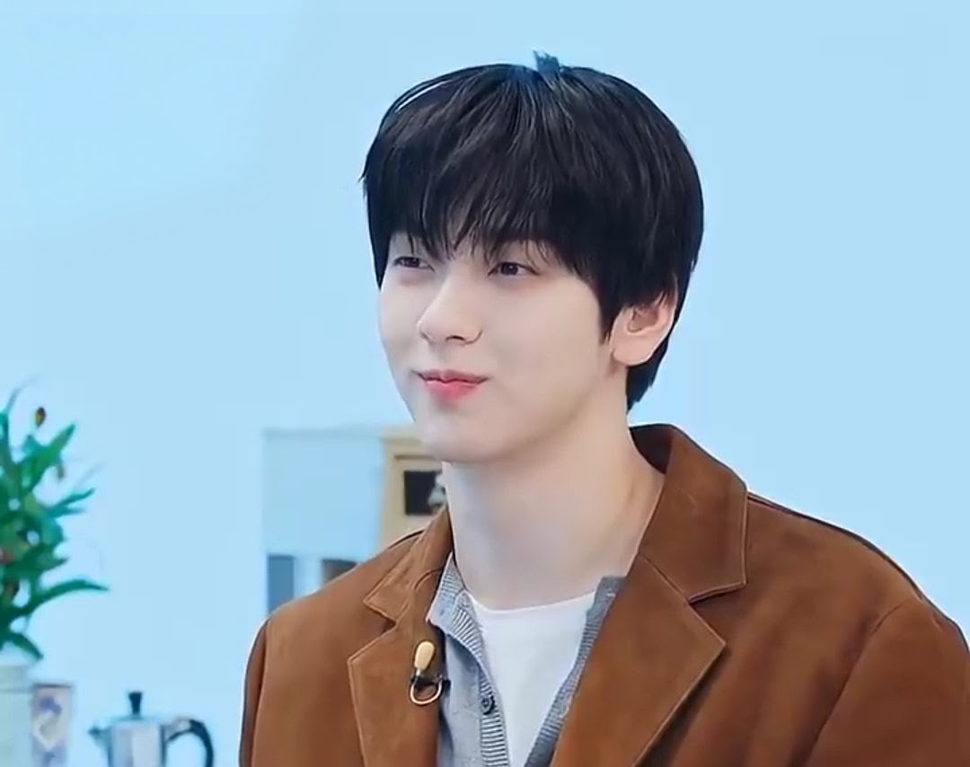 Foto aktivitas terbaru Soobin (TOMORROW X TOGETHER)