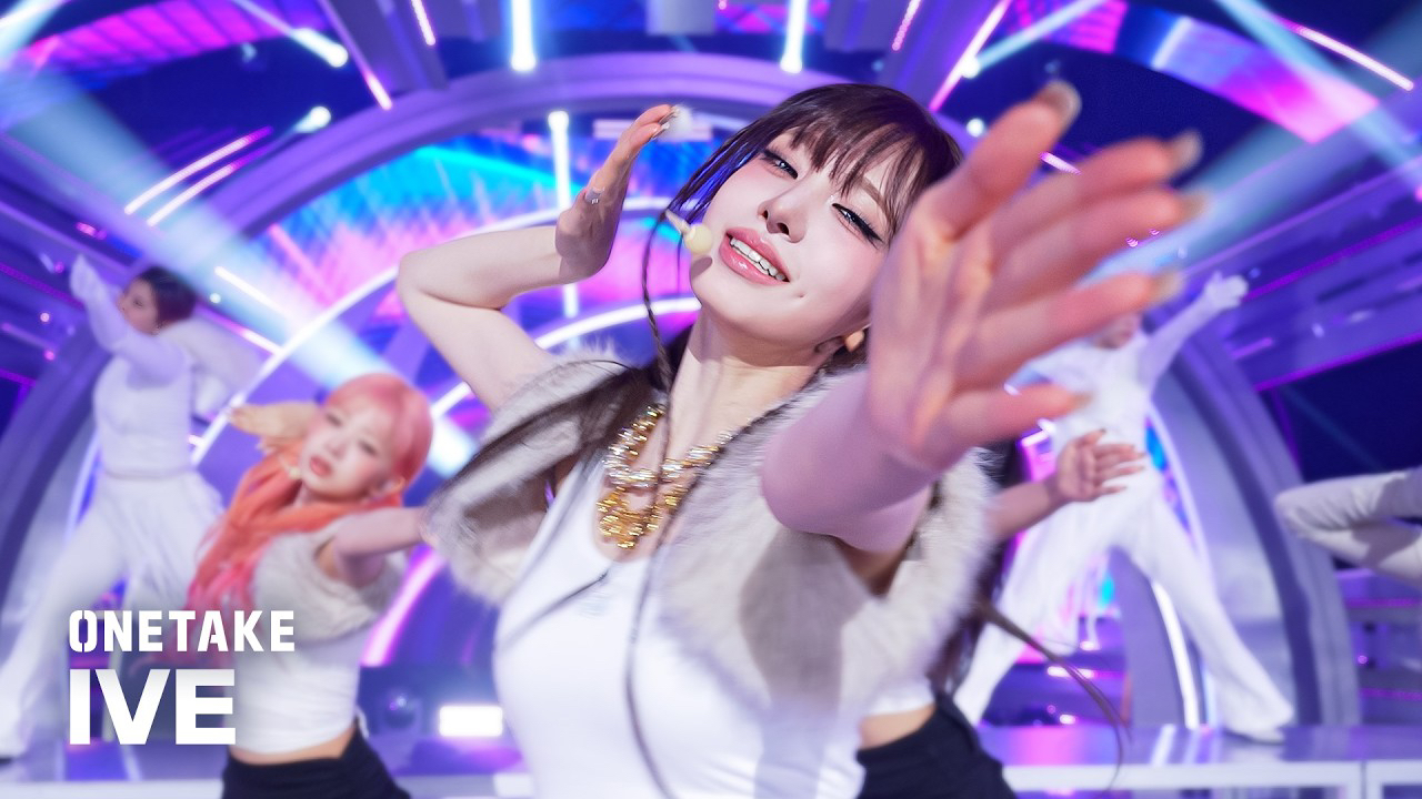 Behind-the-scenes cut of IVE